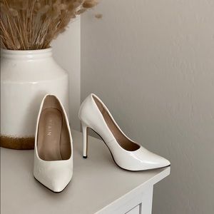 She&In white pumps